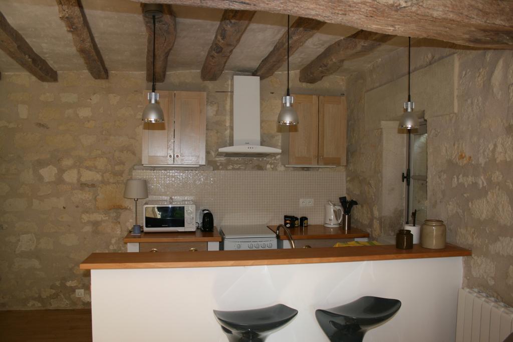 Chateau De Chaintres *