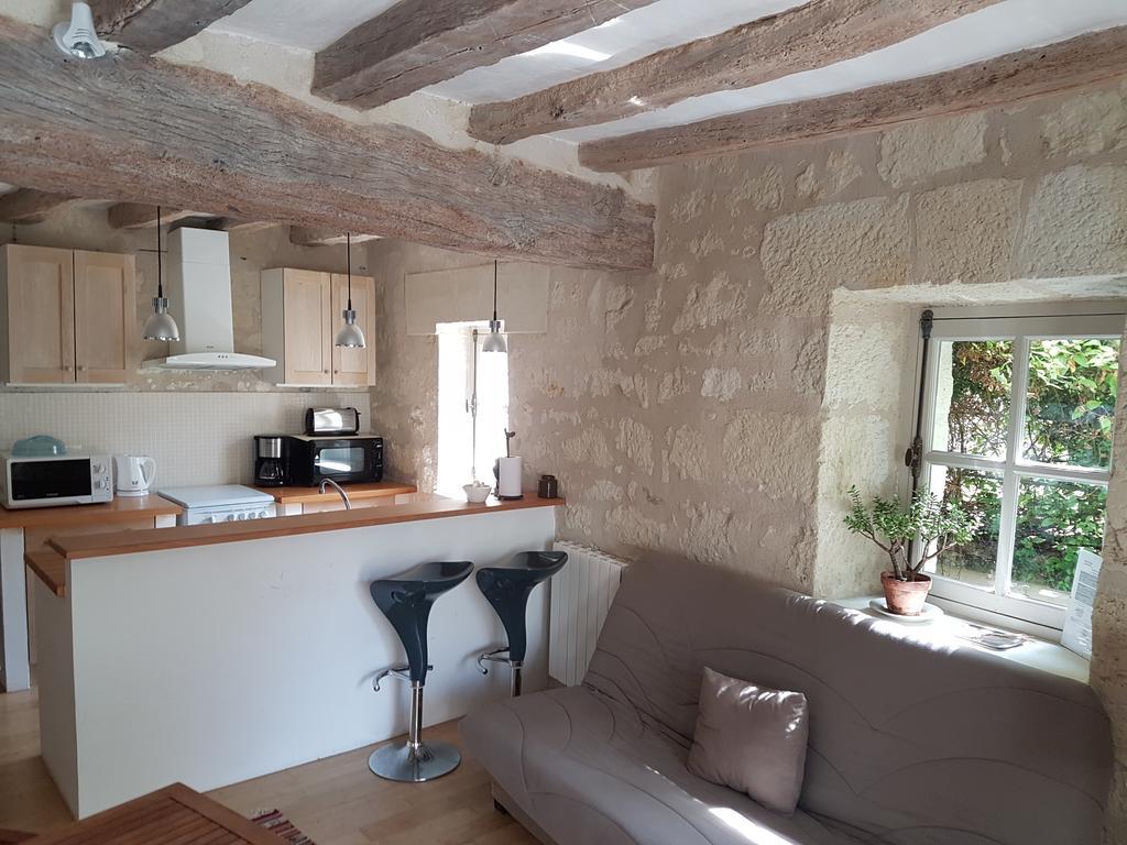Chateau De Chaintres Holiday home Dampierre-sur-Loire